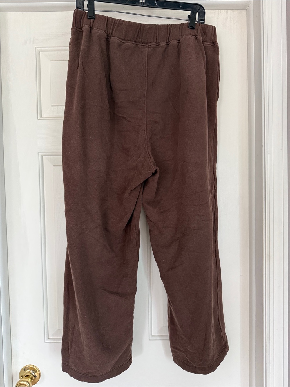 American Eagle Outfitters Barrel Leg Joggers - Picture 2 of 3